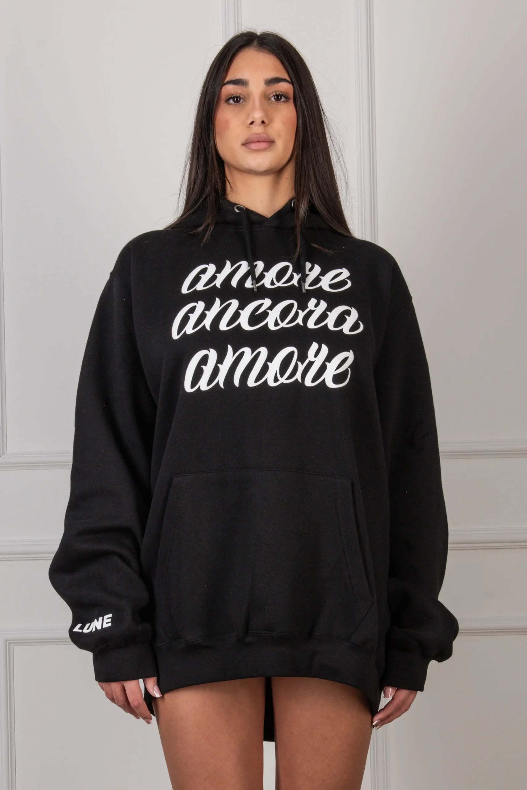 Felpa "AMORE ANCORA AMORE" Nera